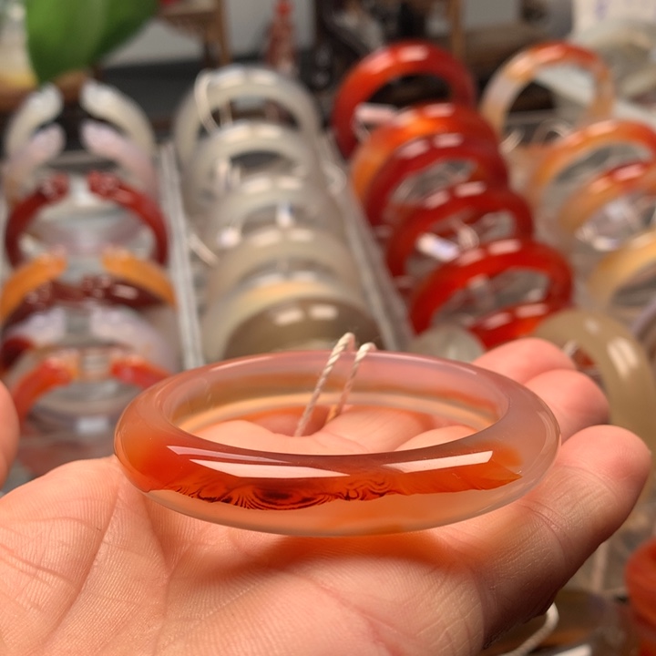 玛瑙/玉髓未镶嵌手镯