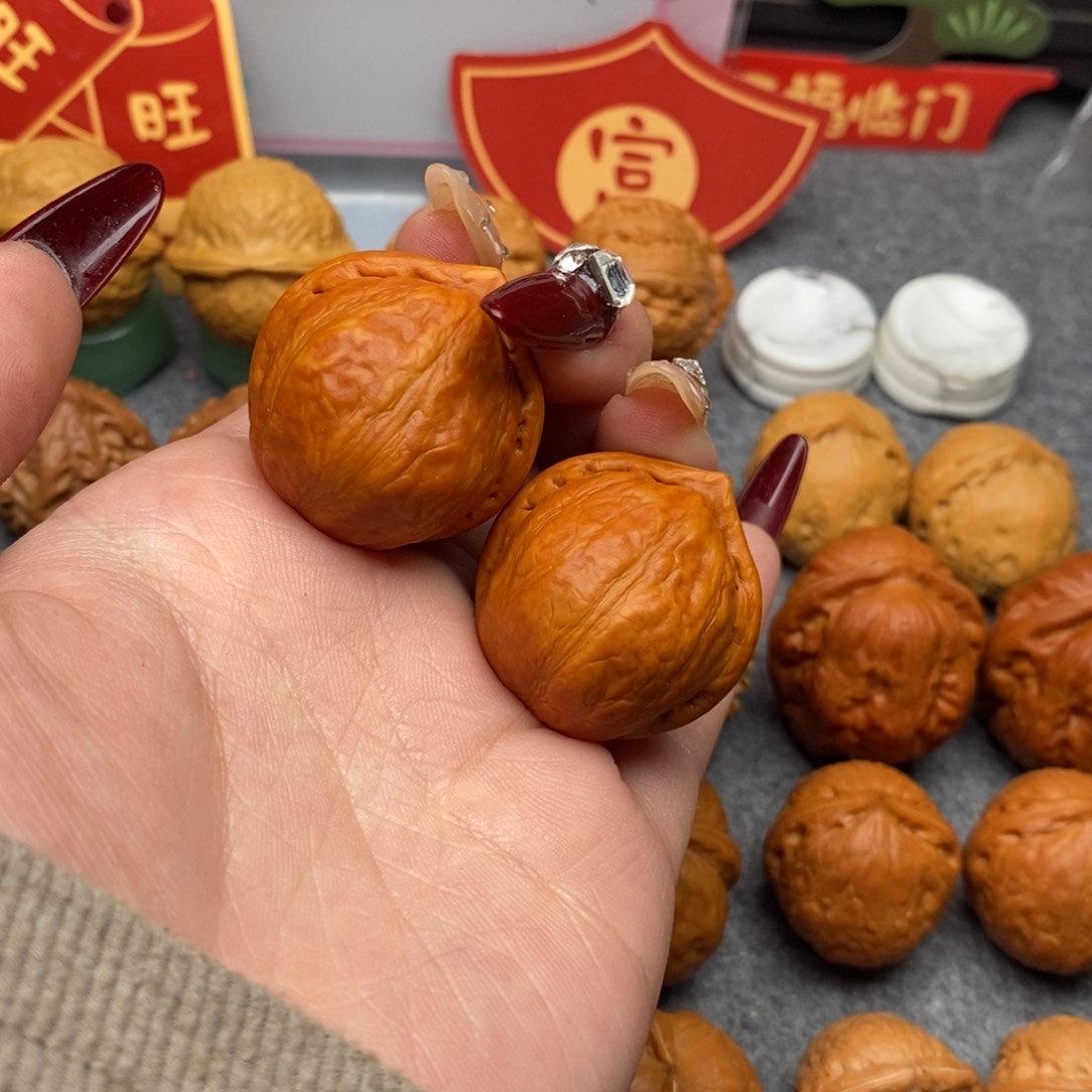 文玩核桃把件瘦*嘟寿桃