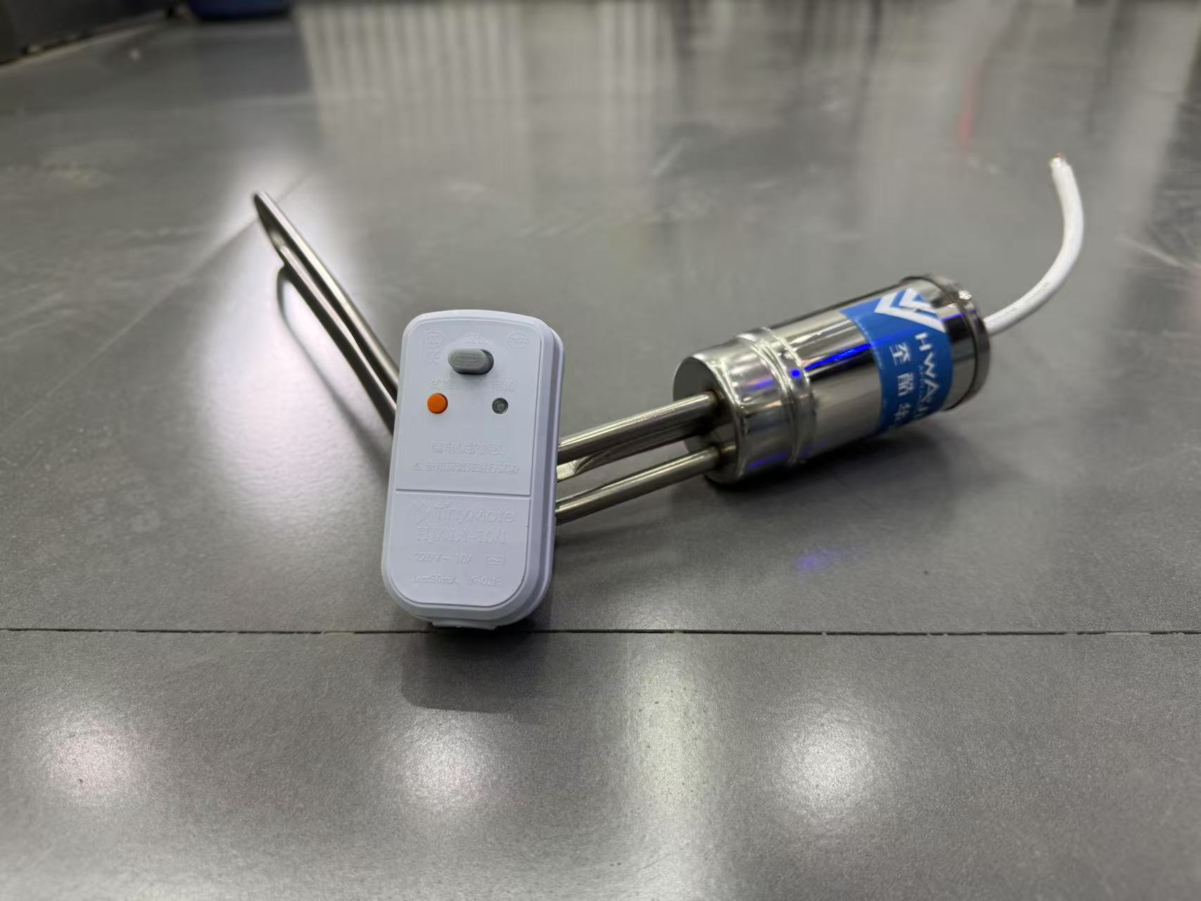 1500瓦太阳能不锈钢辅助加热器防干烧自动断电安全太阳能配件