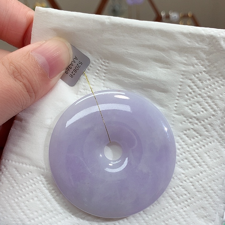 颈饰未镶嵌翡翠天然