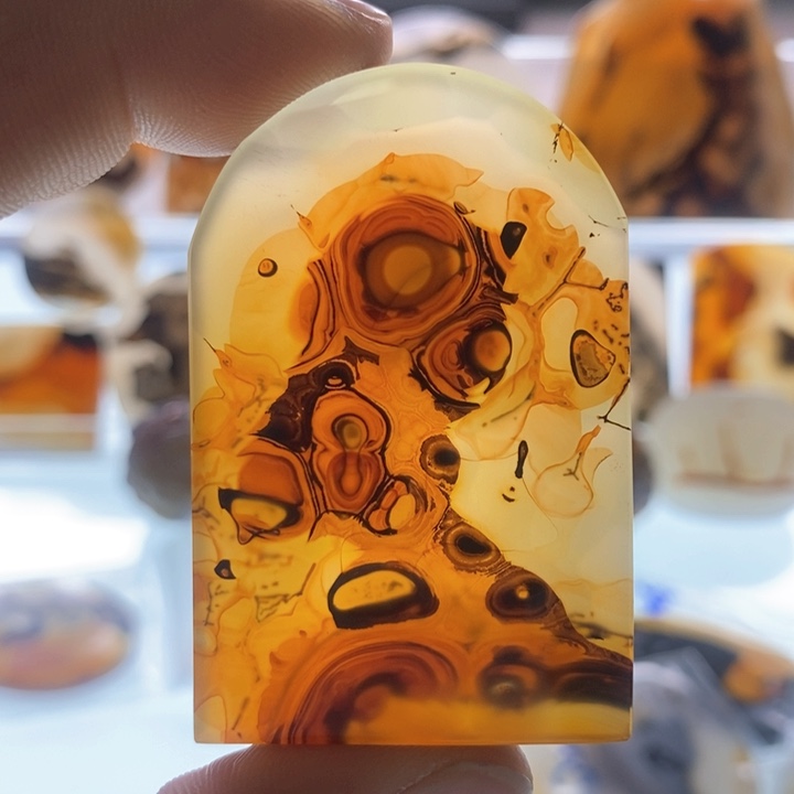 玛瑙/玉髓颈饰未镶嵌