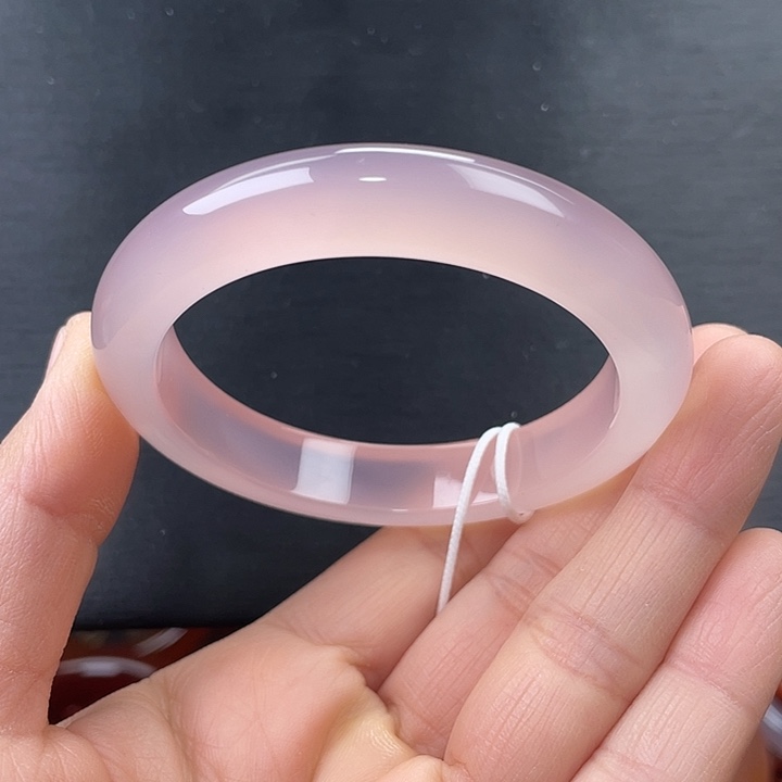 玛瑙/玉髓未镶嵌手镯54圈