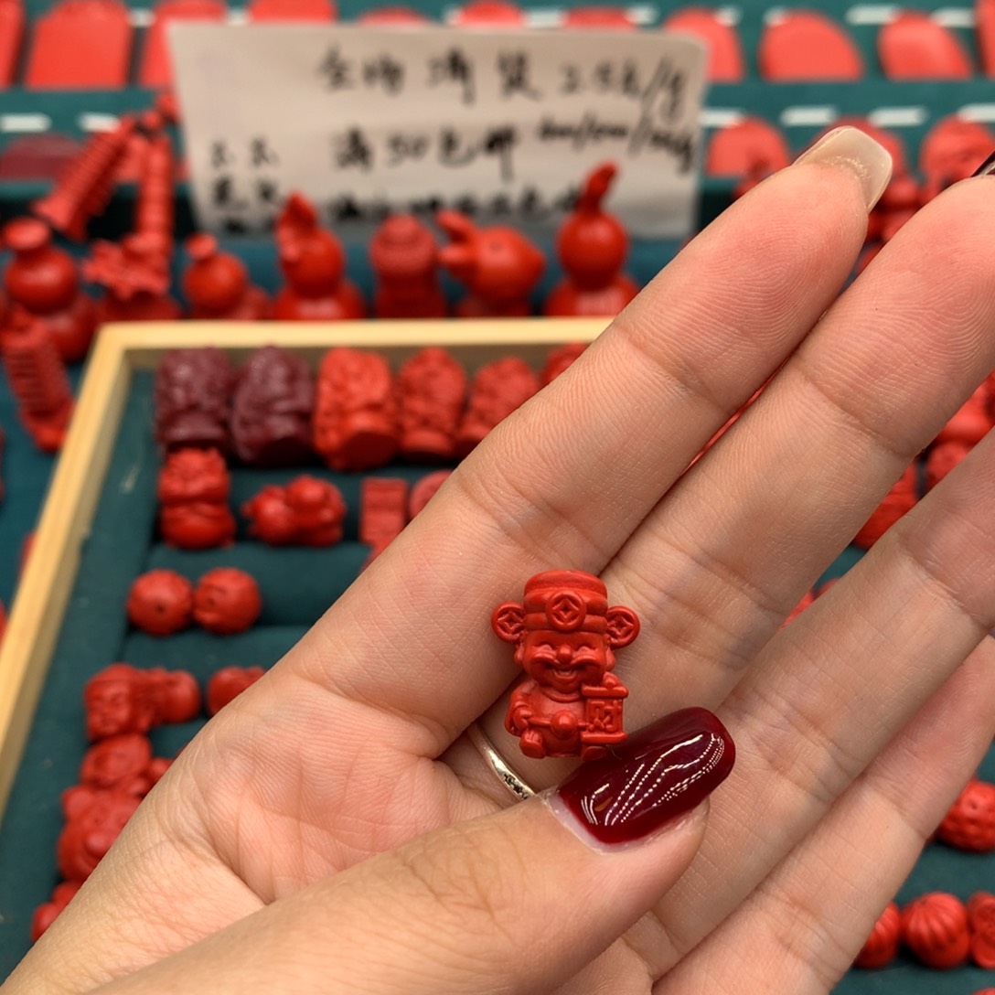 天然辰砂红砂小配件