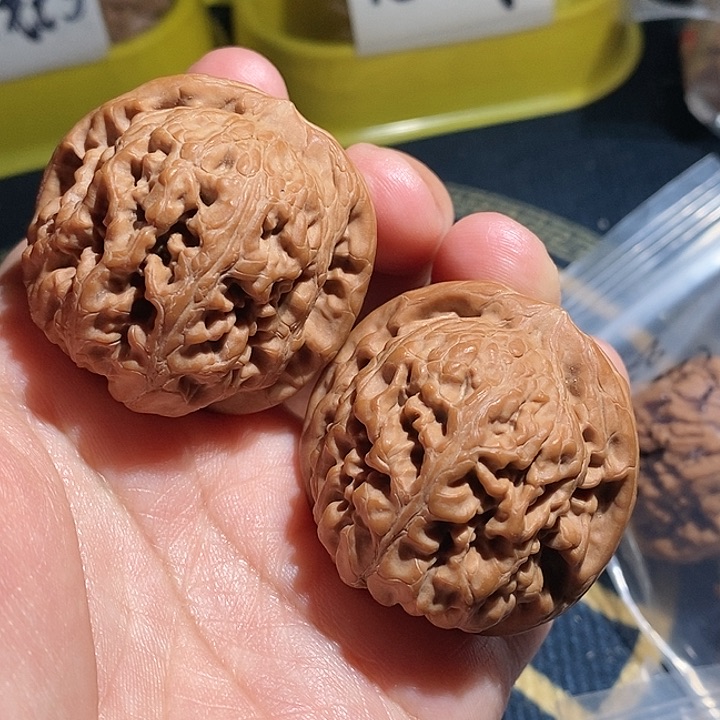 【闪购商品】文玩核桃吊坠大*门凤凰台