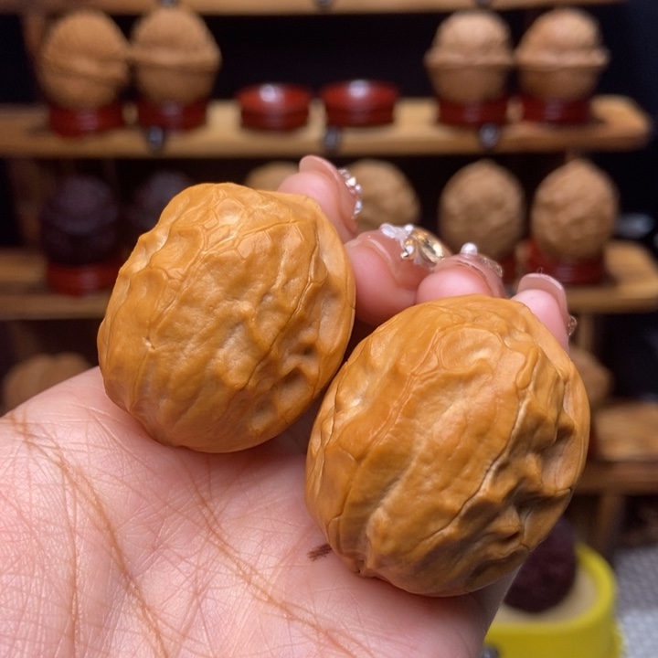 文玩核桃吊坠猪*朱甲壳虫91