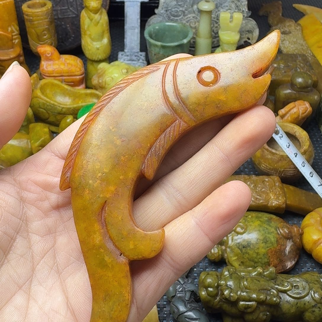 白玉菩提吊坠。。。