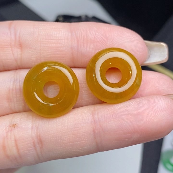 翡翠未镶嵌耳饰冰红翡甜甜圈