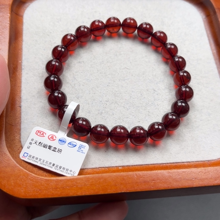 琥珀未镶嵌珠宝奇石M100号8+血珀