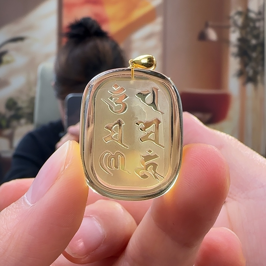 蜜蜡18K金镶嵌吊坠(不含链)