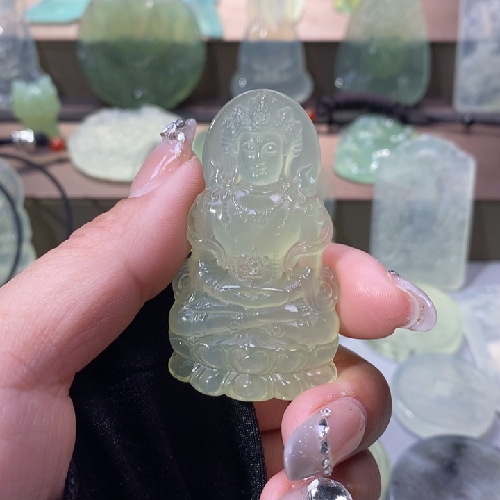 岫玉吊坠未镶嵌吊坠