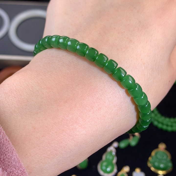 和田玉（碧玉）手链未镶嵌