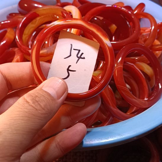 玛瑙/玉髓未镶嵌手镯