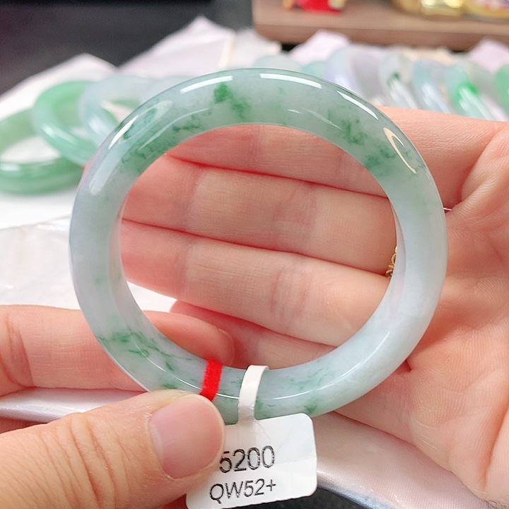 未镶嵌手镯翡翠缅甸A货翡翠手镯