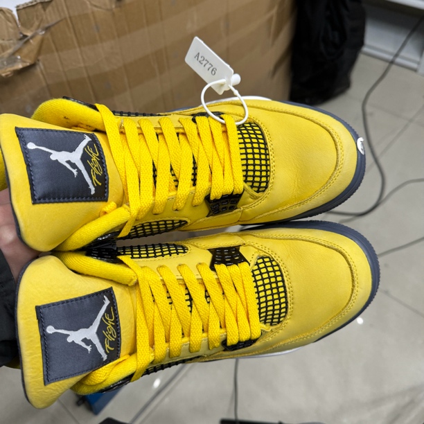 95新 AIR JORDAN aj4电母/44码/a2776