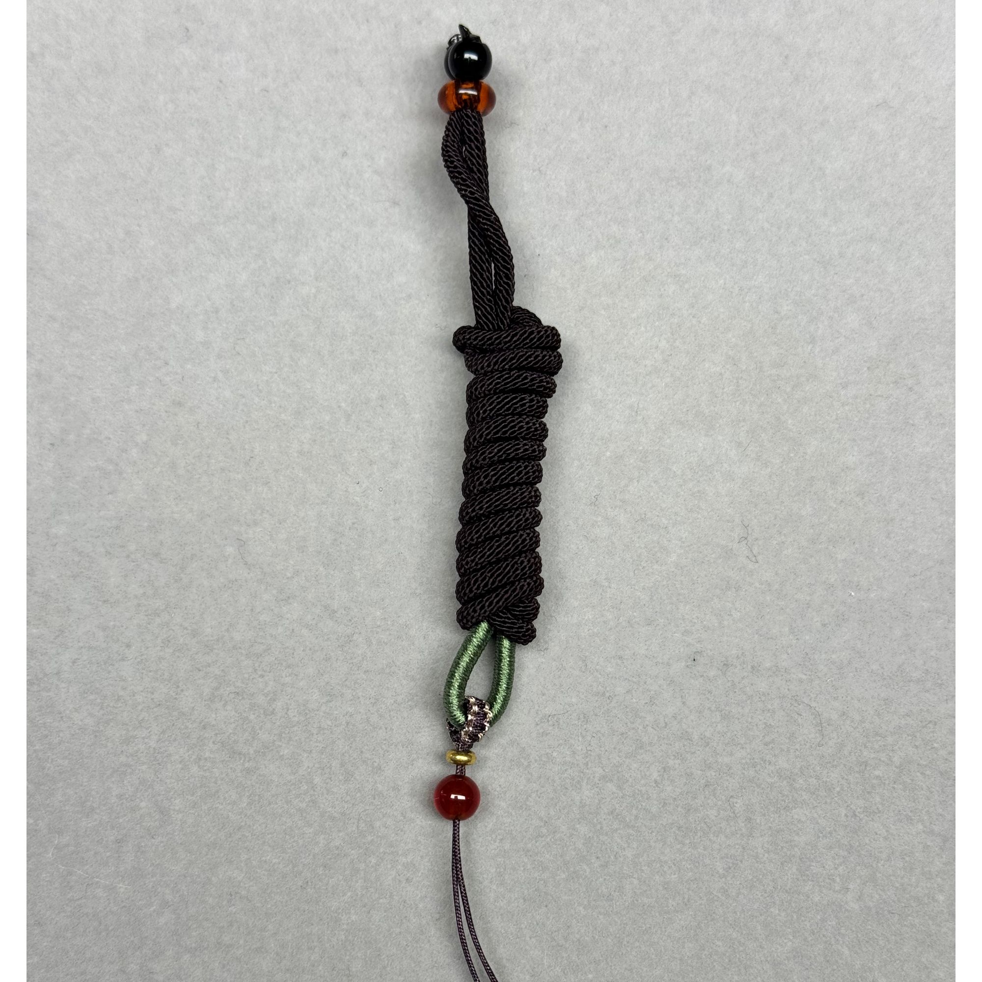 和田玉吊牌挂绳时尚设计适合男女佩戴