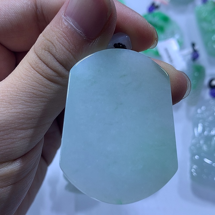 翡翠未镶嵌颈饰天然翡翠A货吊坠