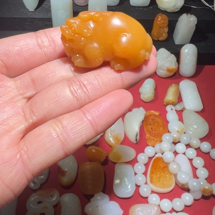 和田玉挂件未镶嵌