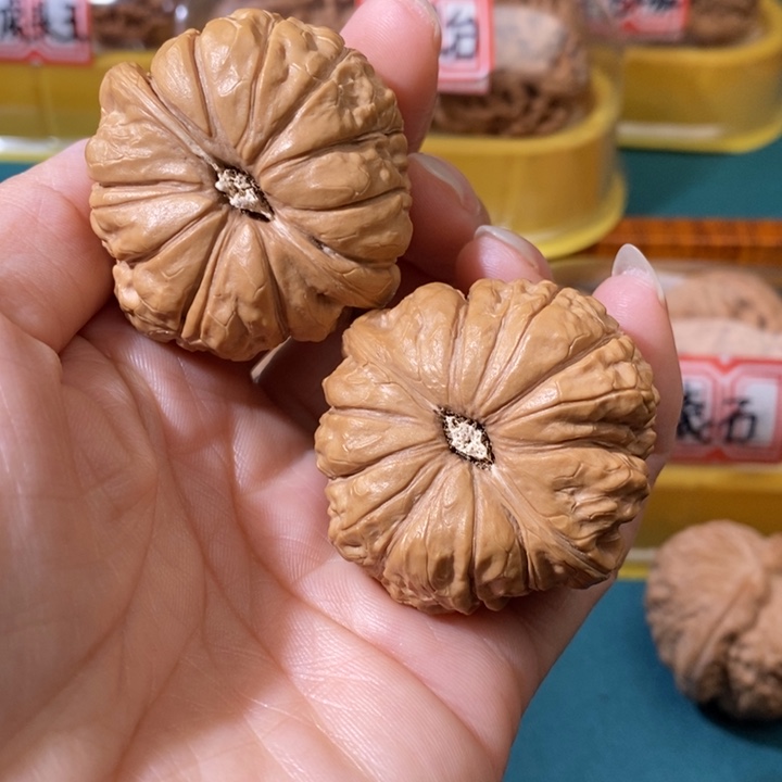 文玩核桃吊坠南瓜