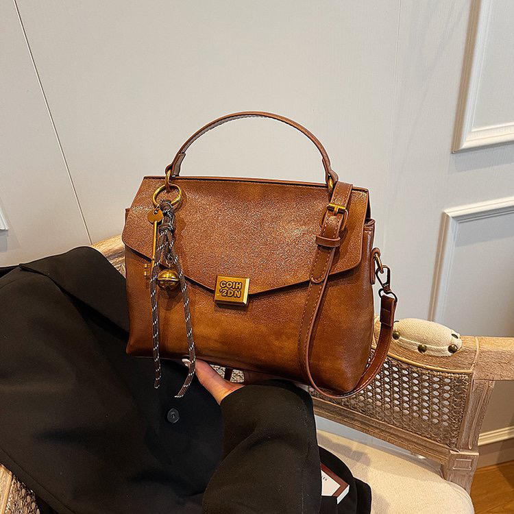 高级感包包女新款法式菱格单肩包百搭手提斜挎戴妃小方包