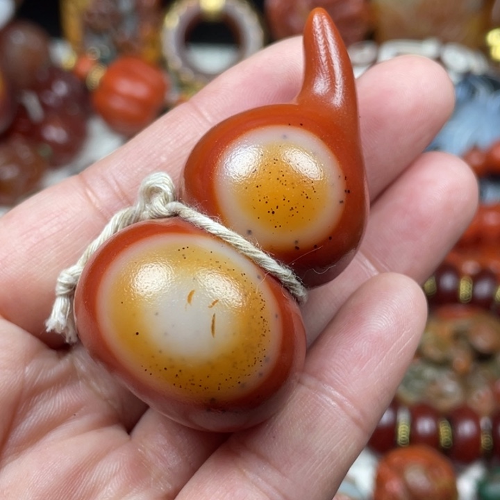 L***e玛瑙/玉髓未镶嵌颈饰