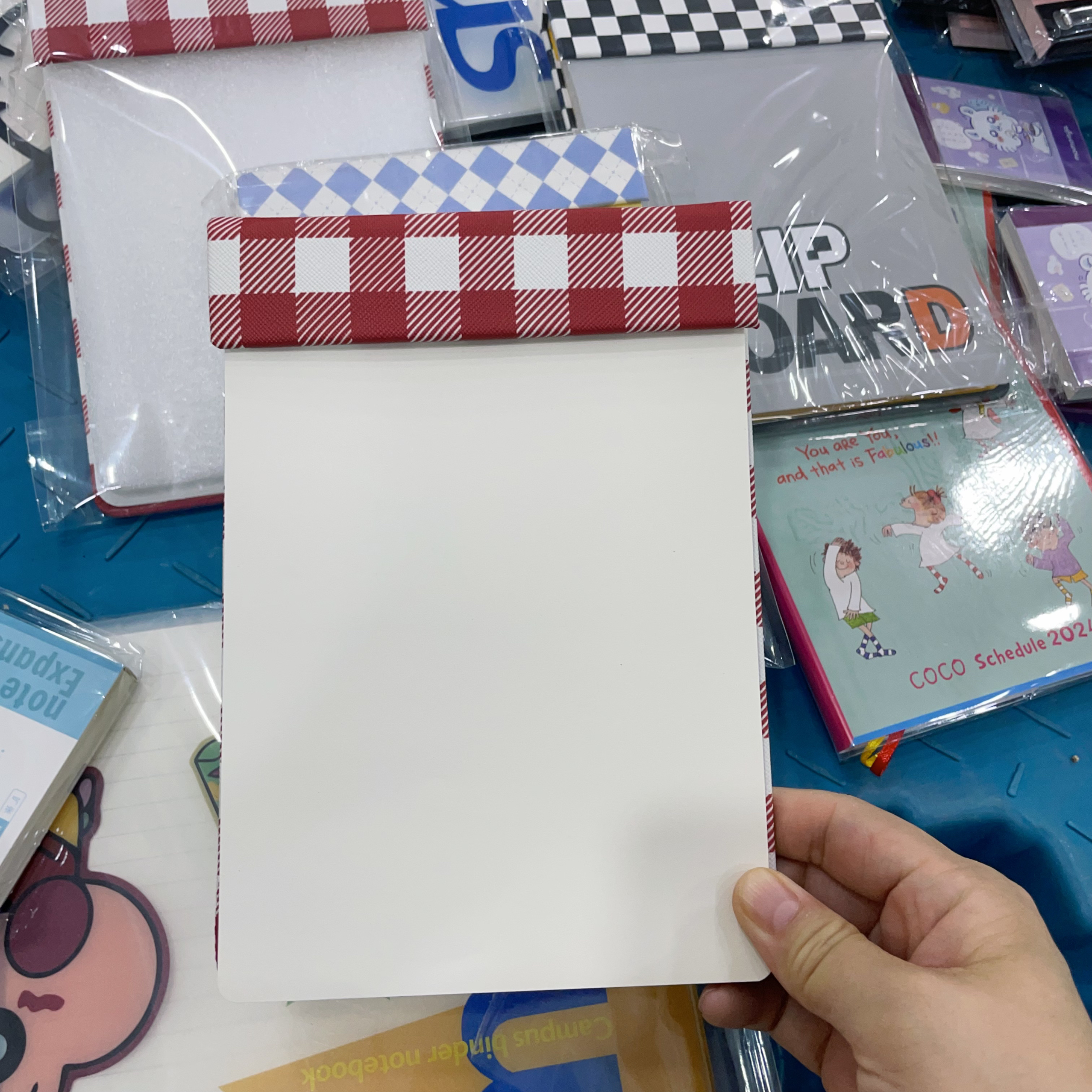 《A5红格子板夹1壳3芯》磁吸可撕空白标签