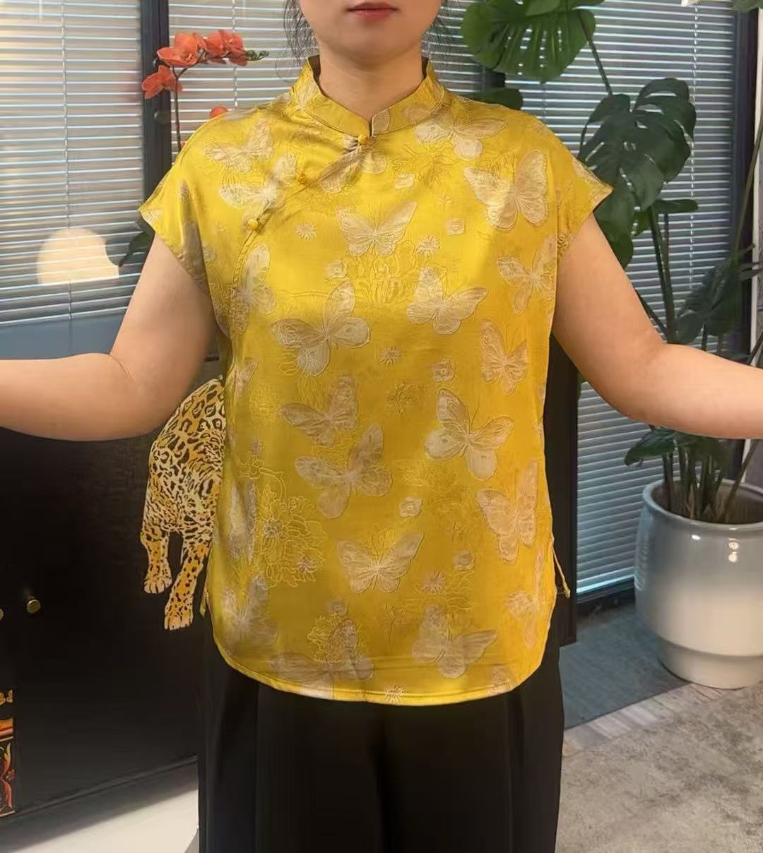 8818新中式复古蝴蝶短袖 香云纱工厂3号店
