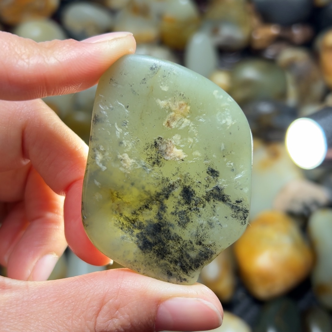 和田玉（青玉）A46未镶嵌