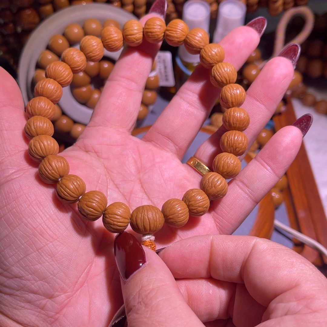 猴头核桃吊坠土豪手持