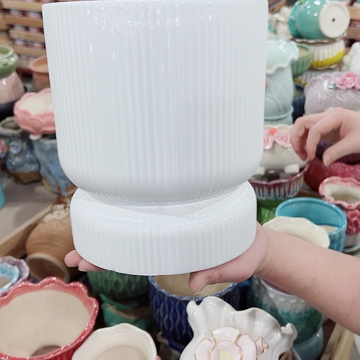 有孔，凑单福利满10元发货陶瓷多肉花盆！