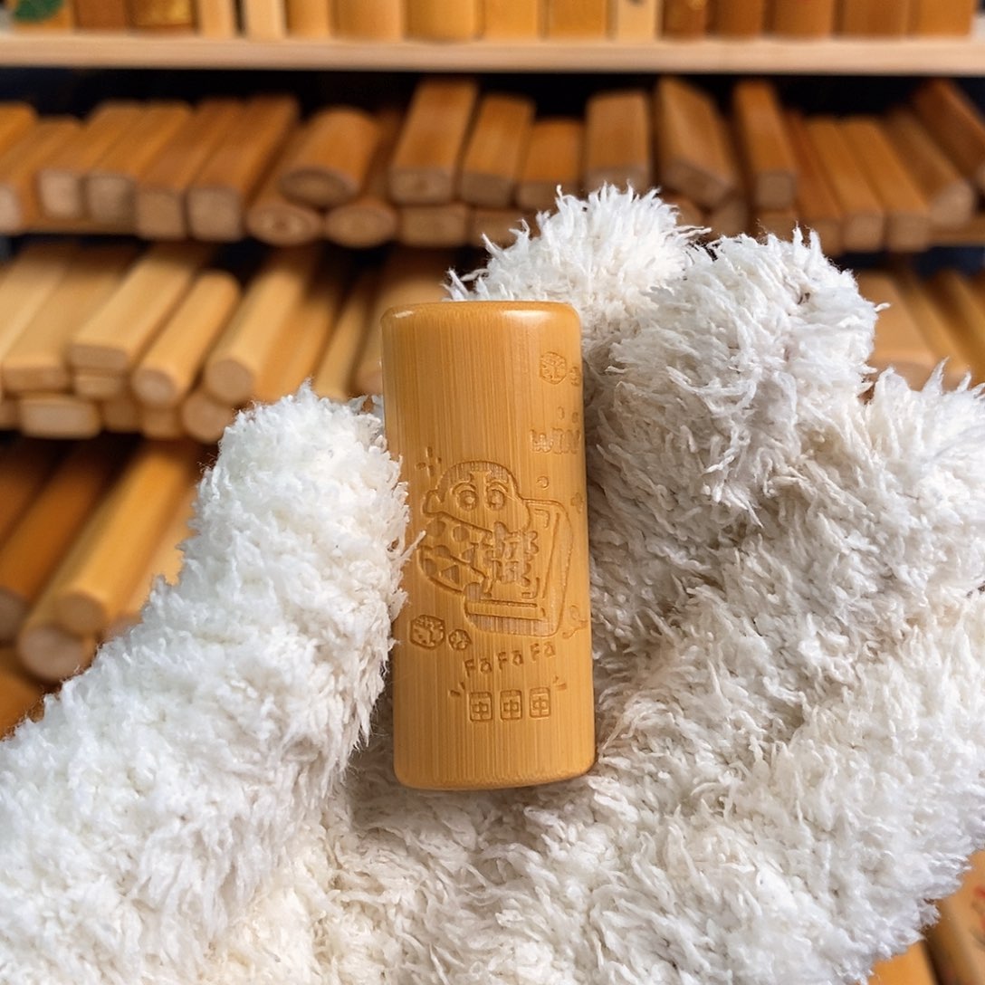 竹实心竹椭扁雕刻小新