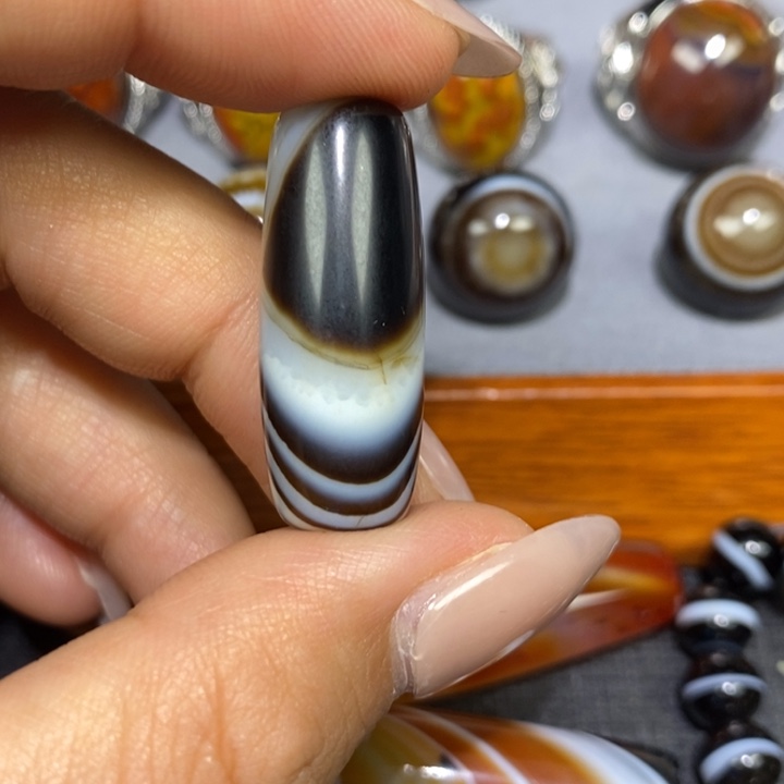 未镶嵌颈饰玛瑙/玉髓