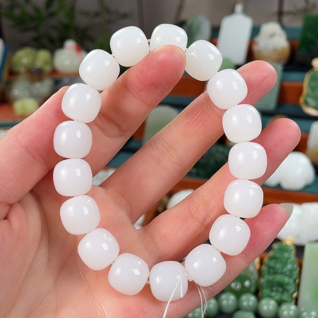 未镶嵌手链和田玉