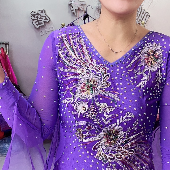 交谊舞等多种舞蹈形式