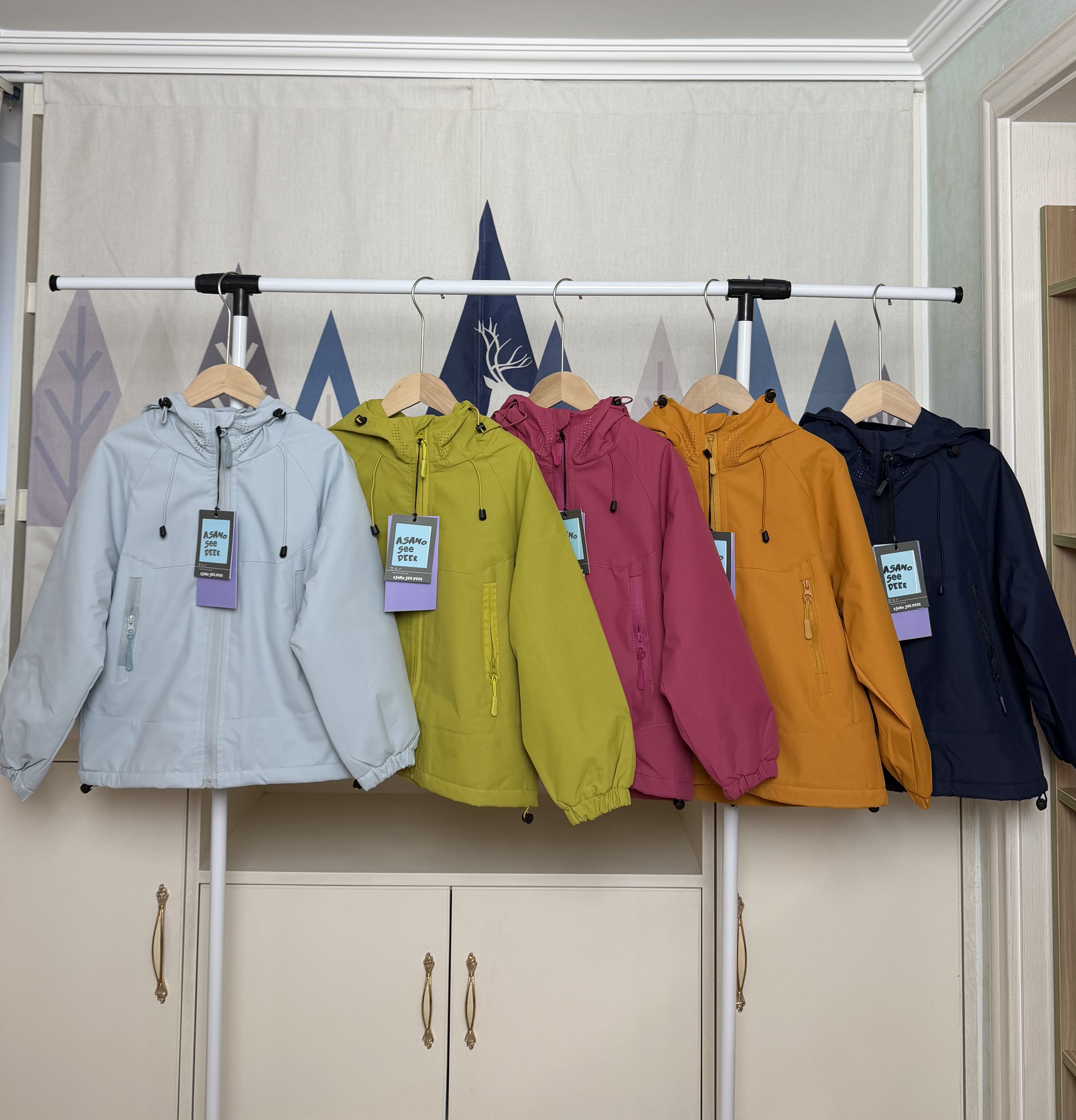 【小森林旗舰加绒冲锋衣】新款儿童冬季冲锋衣，防风防水，一件过冬