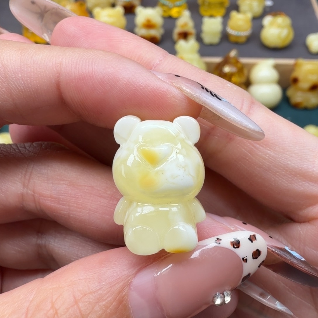 琥珀未镶嵌裸石蜜蜡