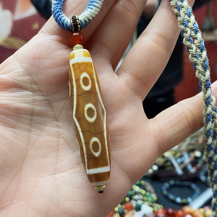 玛瑙/玉髓颈饰合金