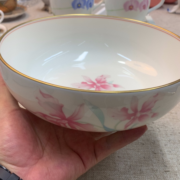 金瓷阁家的美丽瓷器