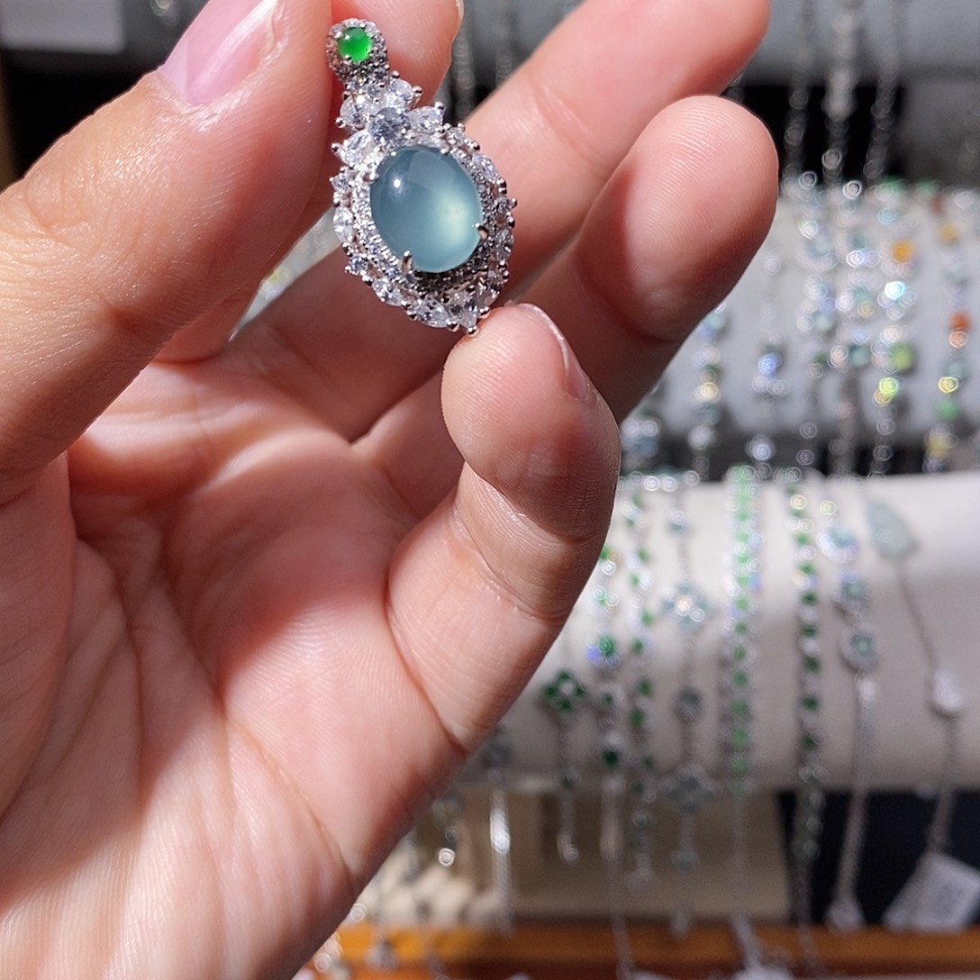 翡翠银S925镶嵌颈饰