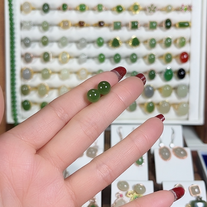 和田玉耳饰银S925镀金镶嵌