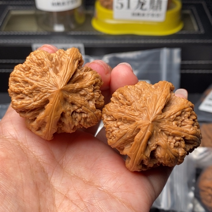 文玩核桃把件43粗筋