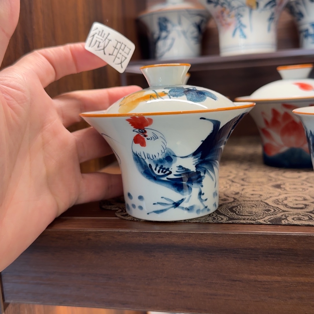 釉下手绘茶具微瑕