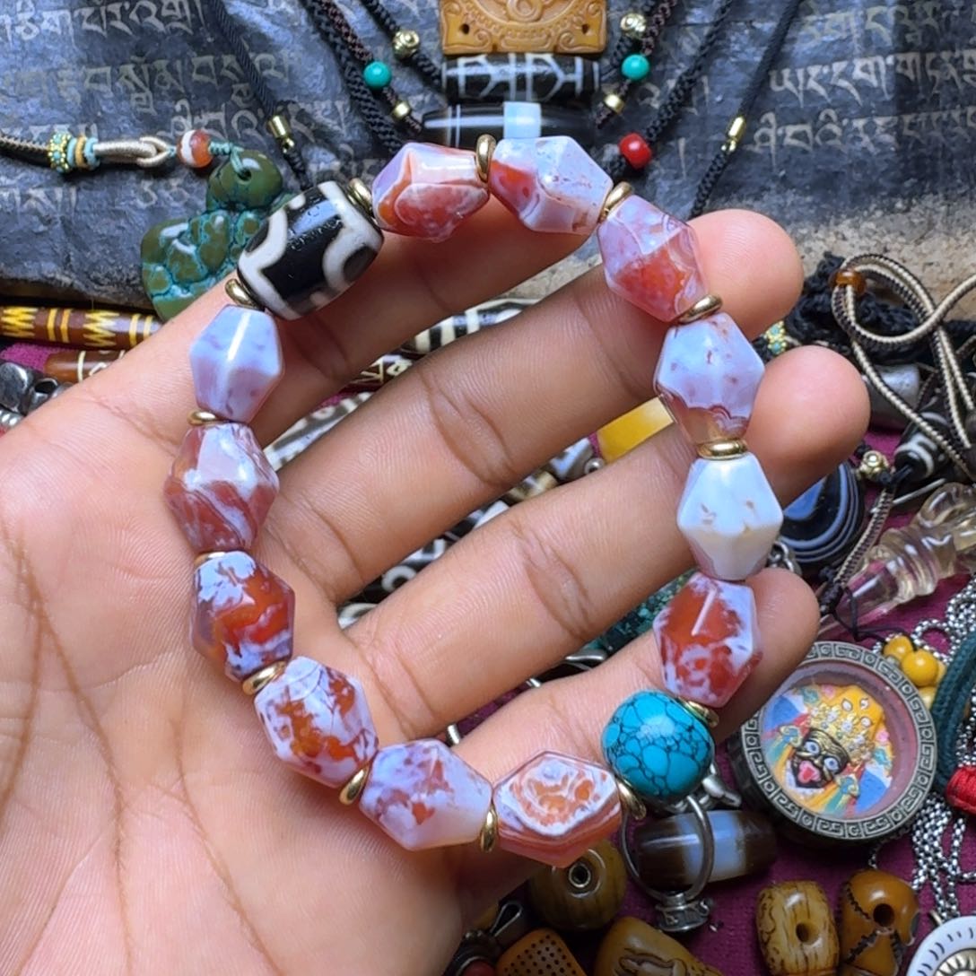 金刚菩提手串如图70