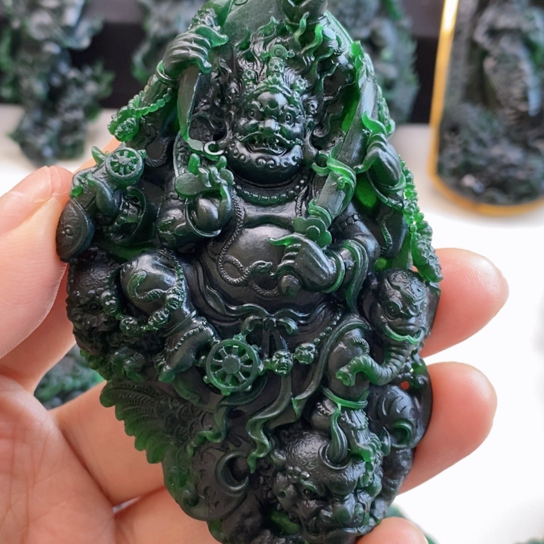 宋***叶定制翡翠未镶嵌大黑天