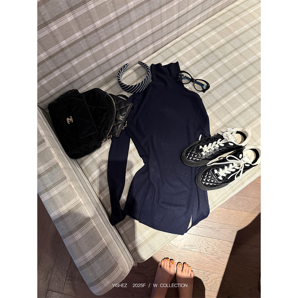 YISHEZ“年度好穿”秋冬韩系纯色百搭软糯小立领羊毛针织内搭打底衫