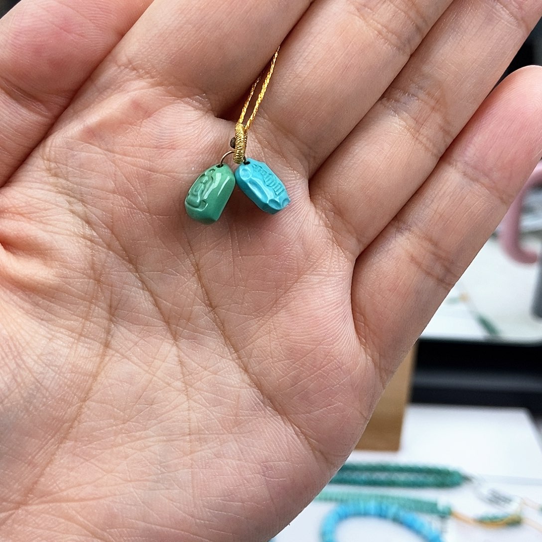 未镶嵌绿松石珠宝奇石