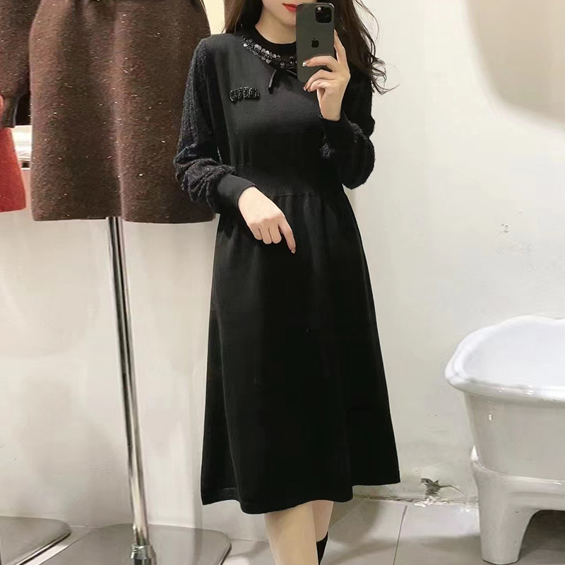 针织连衣裙2025新款春季女时尚拼接超好看显瘦遮肉高级感漂亮裙子