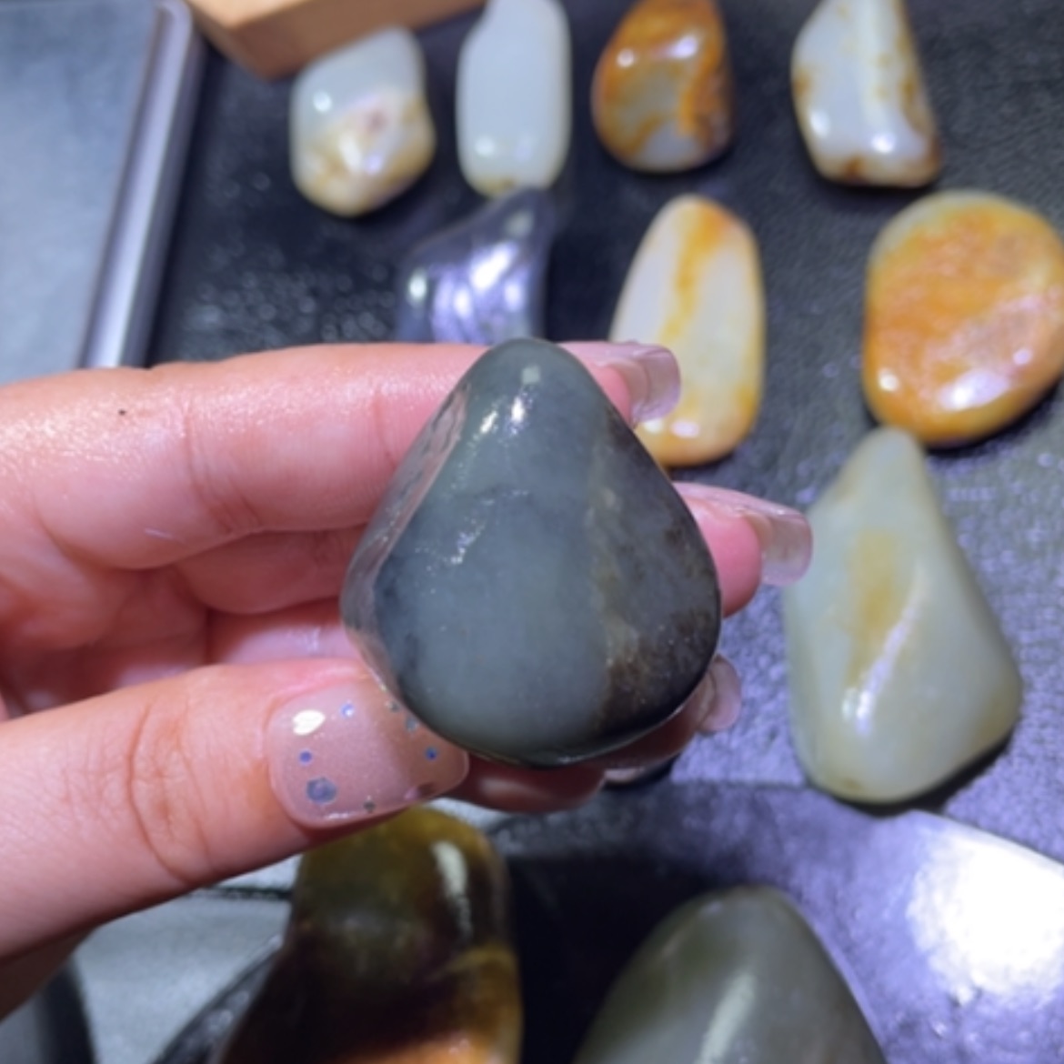 【闪购商品】和田玉未镶嵌颈饰星*