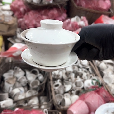 瓷片国营厂库存缝隙