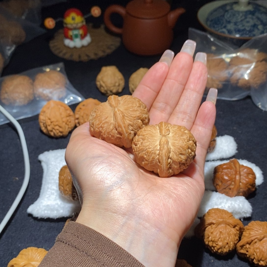 文玩核桃吊坠元宝43