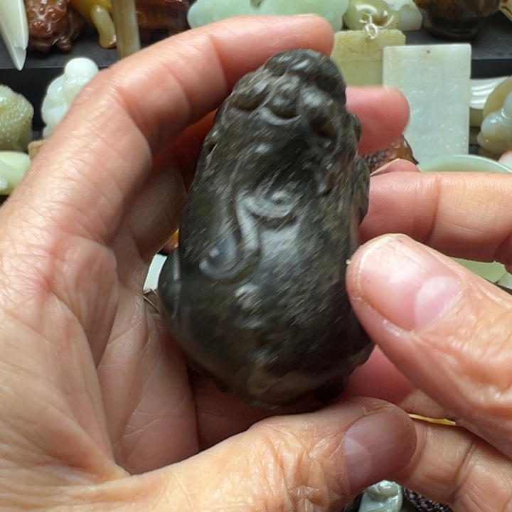 未镶嵌和田玉（糖玉）摆件